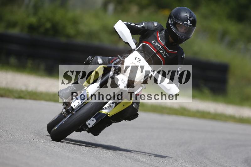 /Archiv-2024/29 12.06.2024 MOTO.CH Track Day ADR/Gruppe blau/12